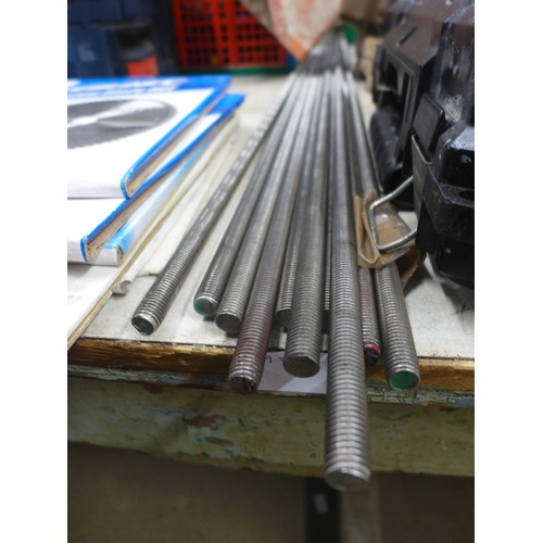 2015 - 10 Lengths of 12mm threaded stainless rod