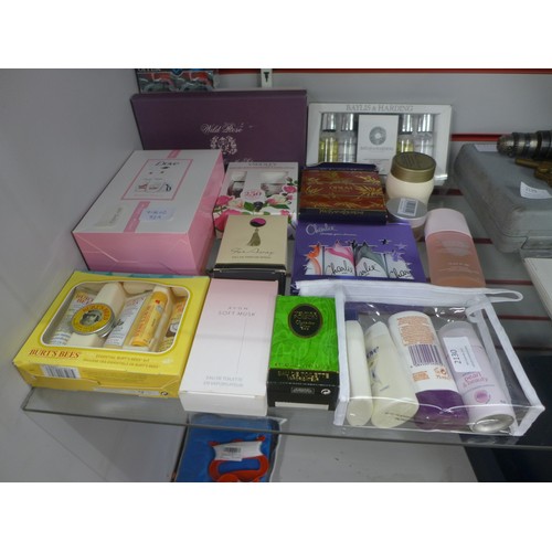 2130 - A quantity of perfumes and cosmetics, including Lou Lou, Opium, Yardley, Nivea and more