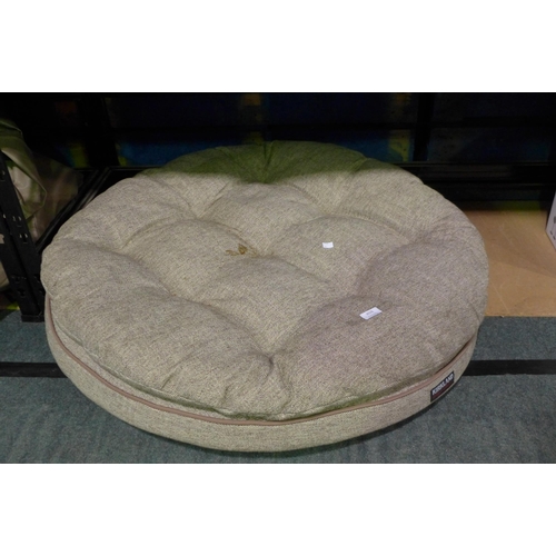 Kirkland signature round cheap dog bed