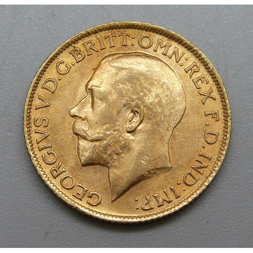 1025 - A 1913 gold full-sovereign