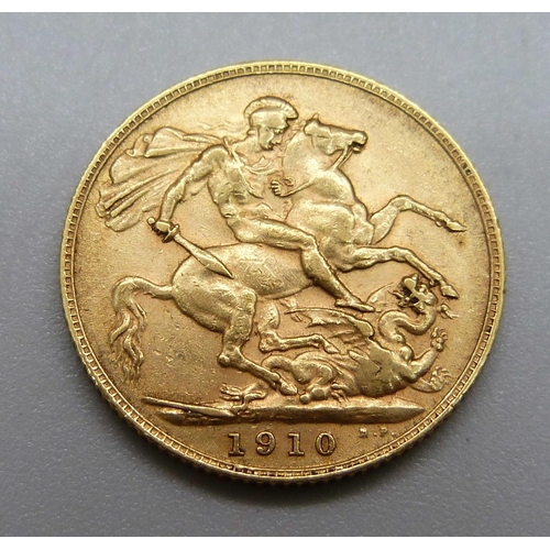 1031 - A 1910 gold full-sovereign