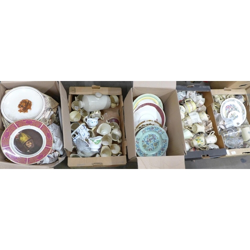 1129 - Five boxes of assorted china and glass **PLEASE NOTE THIS LOT IS NOT ELIGIBLE FOR POSTING AND PACKIN... 