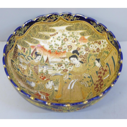 632 - A Japanese Satsuma bowl with character mark to base