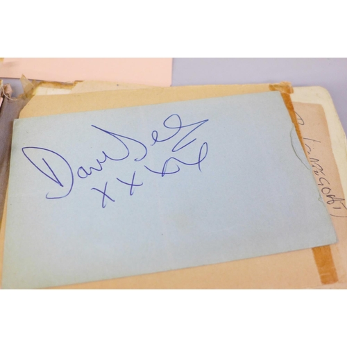 650 - Autograph books, mainly 1960s (5)