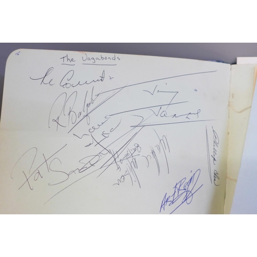 650 - Autograph books, mainly 1960s (5)