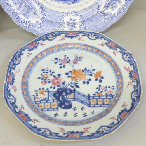 652 - An 18th Century Chinese porcelain plate, Crown Derby plate and creamware plate and two 19th Century ... 