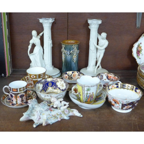 693 - A collection of Royal Crown Derby china, a Doulton stoneware vase, a pair of Franklin Mint Romeo and... 