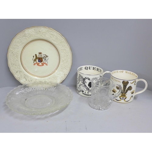 1079 - Two Wedgwood of Etruria oversized mugs, Silver Jubilee 1977 and Prince Charles Investiture 1969, a K... 