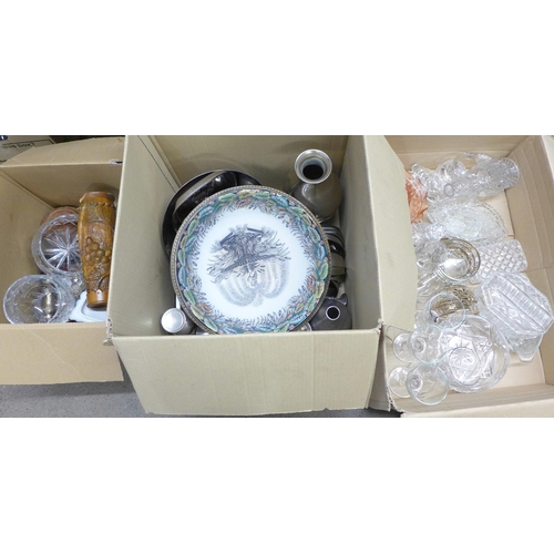 1119 - A collection of glassware and other assorted items, and a box of metalwares (3 boxes) **PLEASE NOTE ... 