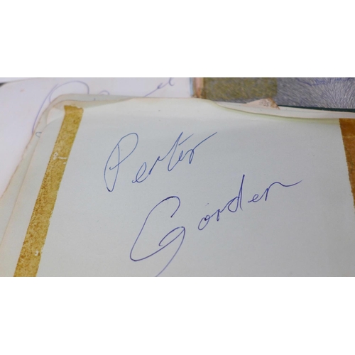 611 - Autograph collection, eight autograph books mainly Pop music including Dusty Springfield