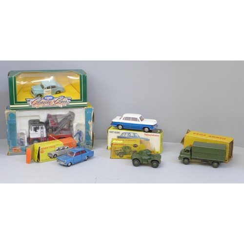 639 - A Corgi Major Toys 'Holmes Wrecker' recovery vehicle with Ford Tilt cab, 1142, two Dinky Toys Milita... 