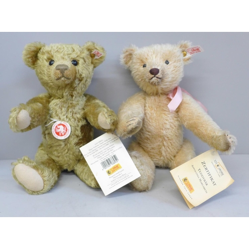 733 - Two Steiff limited edition Teddy bears