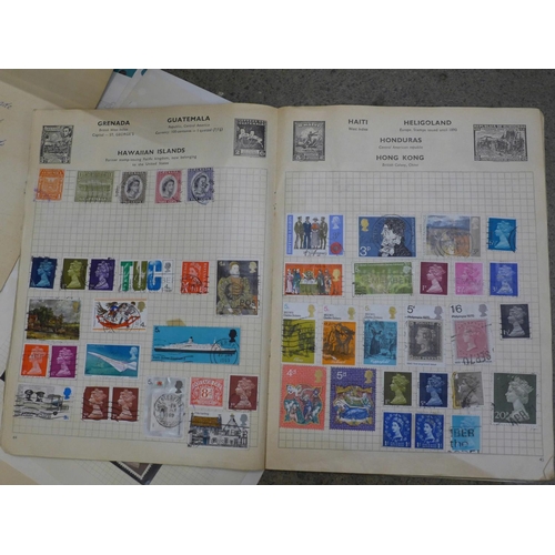 754 - A box containing stamp albums, loose stamps and twenty Royal Mail mint stamp packs