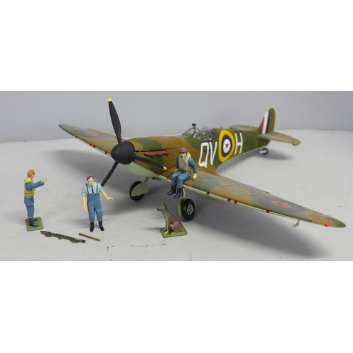 771 - A Corgi Aviation Archive US33906 limited edition 1:31 scale metal model of Flight Sergeant George Un... 