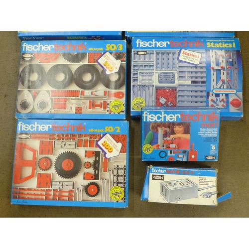 785 - Nine Fischer Technik sets, boxed