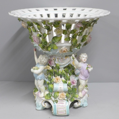 799 - A large Dresden porcelain figural centrepiece, c1930, 30.5cm