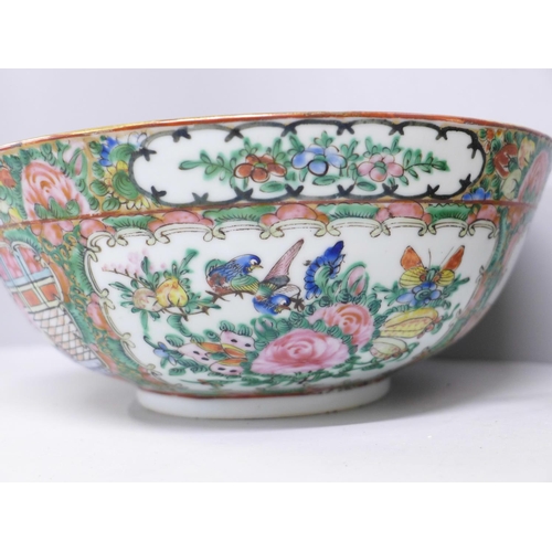 812 - A 19th Century Chinese export famille rose bowl and a tea pot