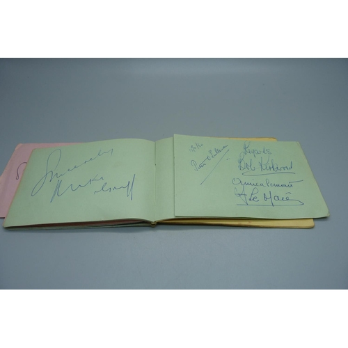 824 - An autograph book, mainly Sport, 1950s and 1960s, Surrey, Sussex, India 1959, Johnny Kwango, Billy T... 