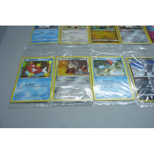 826 - 10 sealed Pokemon cards