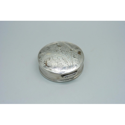 849 - An engraved circular silver box, 29g, 46mm