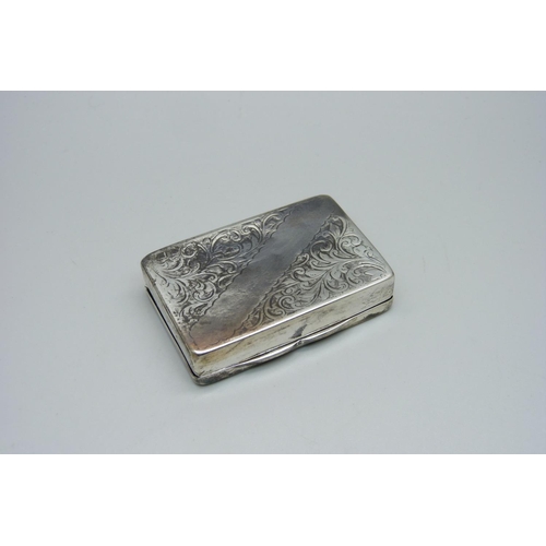 850 - A Victorian engraved silver box, Birmingham 1900, 34g, 57mm, a/f