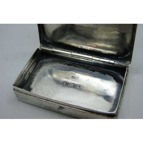 850 - A Victorian engraved silver box, Birmingham 1900, 34g, 57mm, a/f