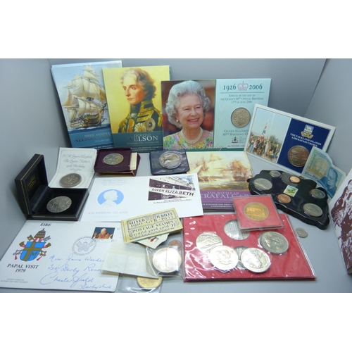 875 - A collection of commemorative crowns, including Trafalgar and Nelson, The Queen's 80th Birthday, 195... 