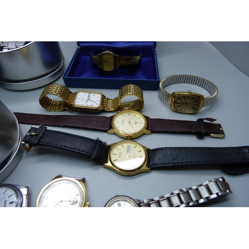 906 - Assorted wristwatches including Bulova, Seiko and Rotary