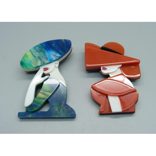 917 - Two Art Deco style lucite brooches