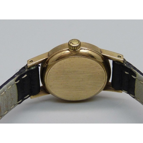 923 - A lady's 9ct gold cased Omega wristwatch