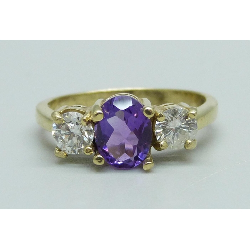 925 - An amethyst and diamond ring, diamonds approximately 0.90 carat total weight, 3.9g, Q