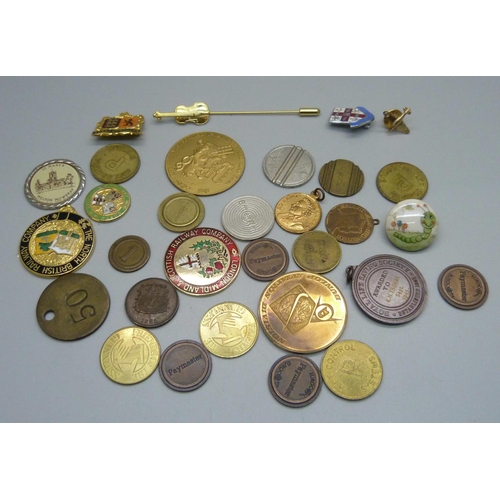 987 - A collection of badges, medallions and tokens