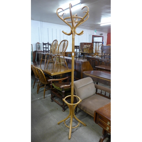 193 - A beech bentwood coatstand