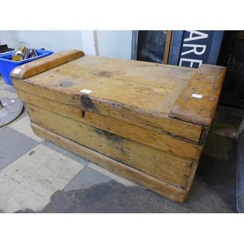 288 - A Victorian pine tool chest