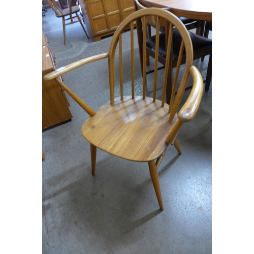 88 - An Ercol Blonde elm and beech Windsor elbow chair