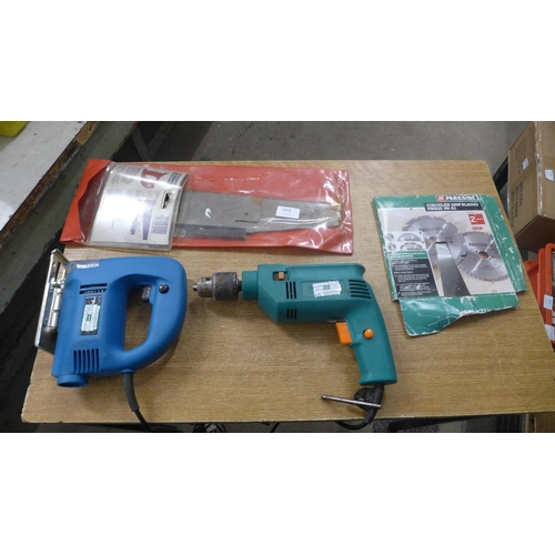 2058 - A 350w jigsaw, a Powerbase circular blade, an electric drill and saw blade spares