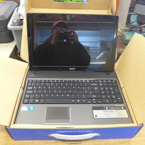 2132 - An Acer Aspire laptop