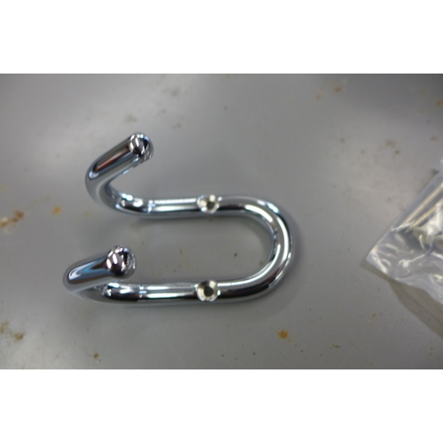 2330 - Approx. 30 polished double coat hooks with fittings