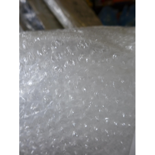 2337 - Two rolls of bubble wrap