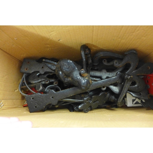 2366 - Cast metal door furniture items including knockers hinges etc