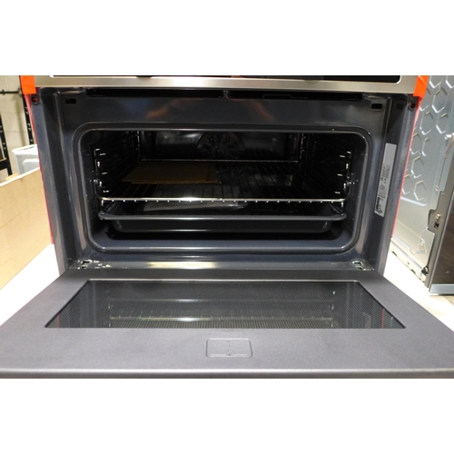 3186 - Zanussi Compact Multifunction Oven with Microwave - Stainless Steel (H455xW595xD567) - model no.:- Z... 