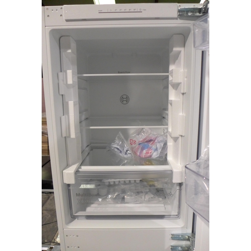 3223 - Bosch 50/50 Fridge Freezer (H1772xW541xD548) - Frost Free, original RRP £840.84 inc. VAT * This lot ... 