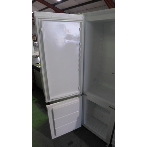 3241 - Zanussi 70/30 Fridge Freezer - ( No Inner Shelves/Drawers) -  Frost Free (H1772xW540xD549) - model n... 