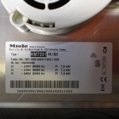 3002 - Miele 4 Zone Induction Hob  * This lot is subject to VAT (410-182)