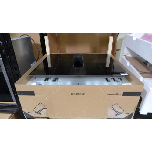 3025 - Bosch Induction 4 Zone Venting Hob - model no:- PIE611B15E  (413-93)   * This lot is subject to vat