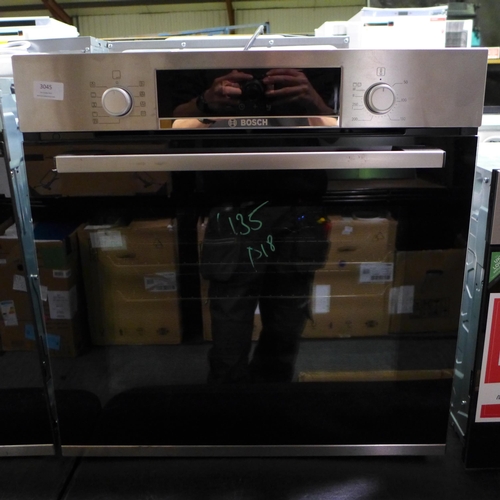 3045 - Bosch Single Oven model no:- HBS573BS0B (413-135)   * This lot is subject to vat