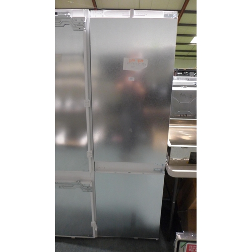 3052 - Bosch 70/30 Integrated Fridge Freezer Model: KIN86NSF0G * This lot is subject to VAT (410-170)