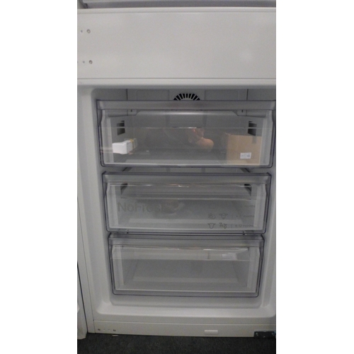 3052 - Bosch 70/30 Integrated Fridge Freezer Model: KIN86NSF0G * This lot is subject to VAT (410-170)