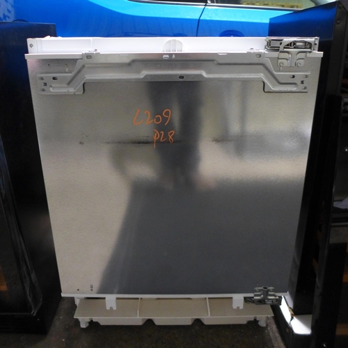 3055 - Neff Built-Under Integrated Fridge - model:- K4316XFF0G * This lot is subject to VAT (410-209)