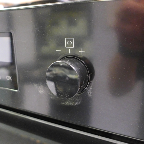 3070 - AEG  Single Multifunction Oven  * This lot is subject to VAT (410-25)